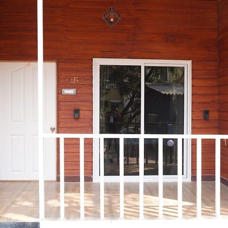 The Mango Leaf Homestay Alibag Luaran gambar